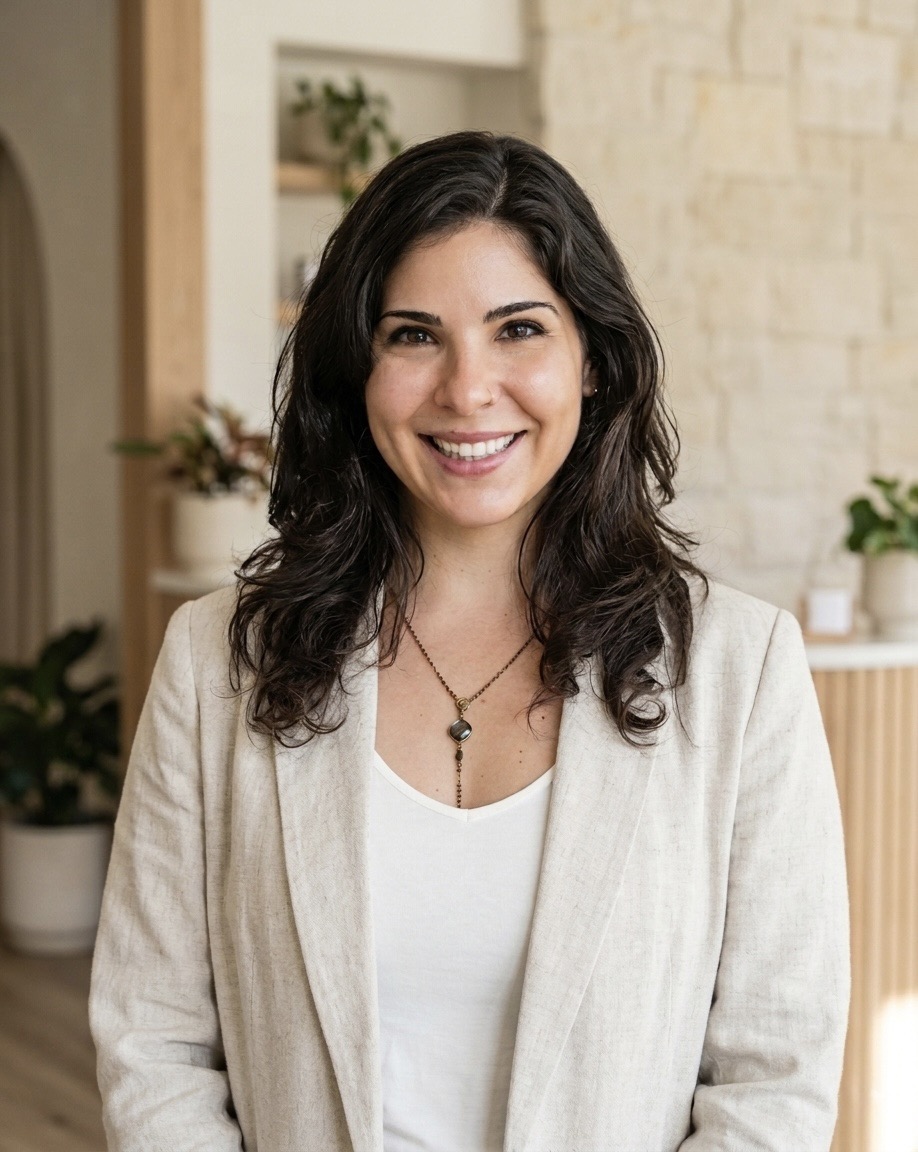 Dr. Juli — Owner and Lead Health Practitioner at innergy